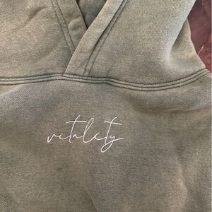 Vitality cropped hoodie